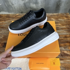 Louis Vuitton Low Shoes